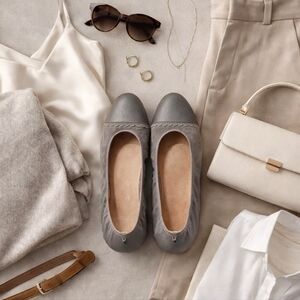 Vionic Prim Tina Cap Toe Ballet Flats Taupe Suede Leather Orthotic Comfort Sz 11